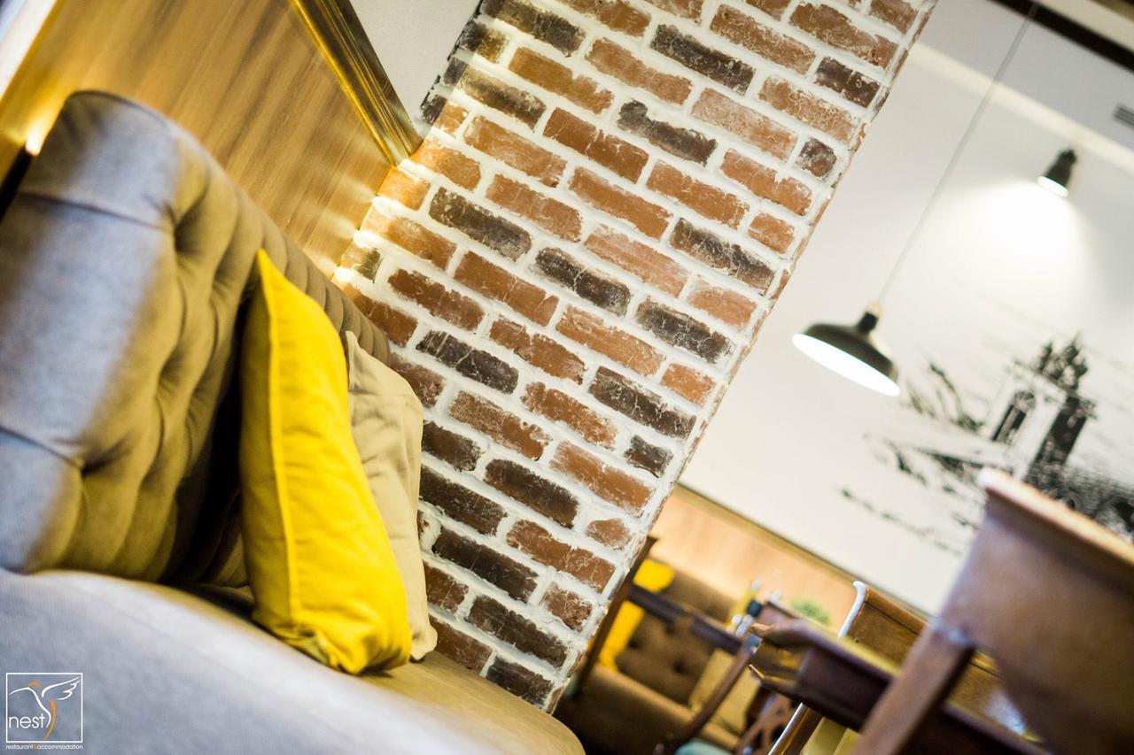 Nest Hotel Drobeta Turnu Severin Buitenkant foto